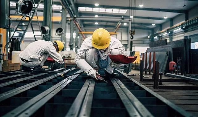 Çeşme Ev Taşıma Personeli